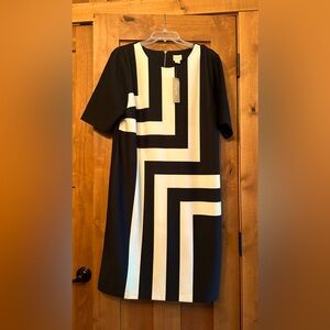 Beautiful black and white Chicos 2.5 dress new with tags